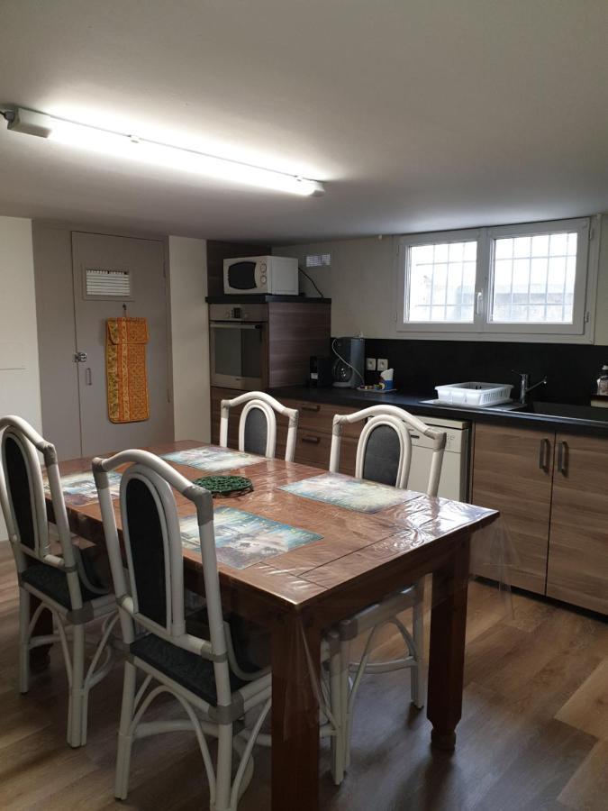 T1 Dans Maison Au Calme Réalmont Eksteriør bilde